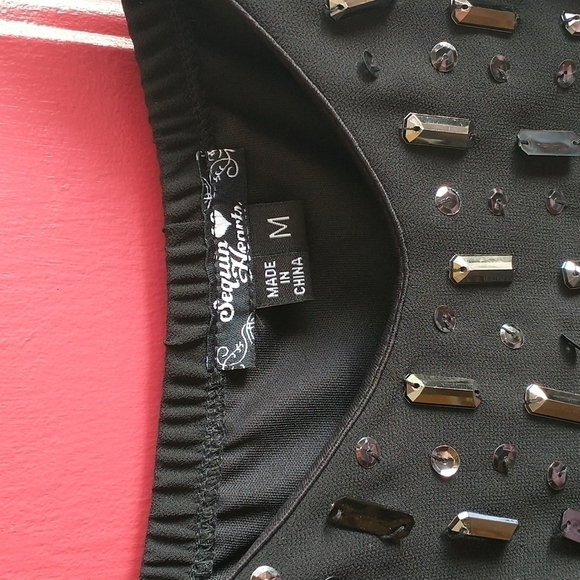 Sequin Hearts party dress! Size M - Picture 4 of 8
